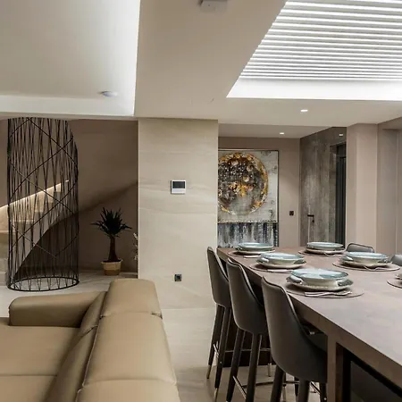 Rhapsody 1 Aurelia 1 Дом отдыха