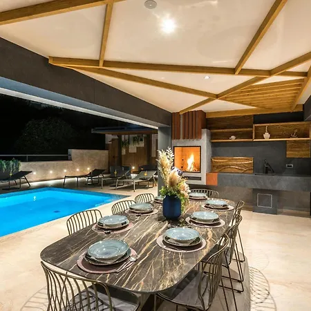 Дом отдыха Rhapsody 1 Aurelia 1