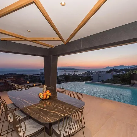 Rhapsody 1 Aurelia 1