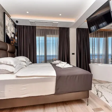 Rhapsody 1 Aurelia 1 Holiday home