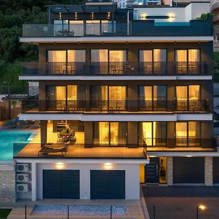 Rhapsody 1 Aurelia 1 Holiday home Makarska