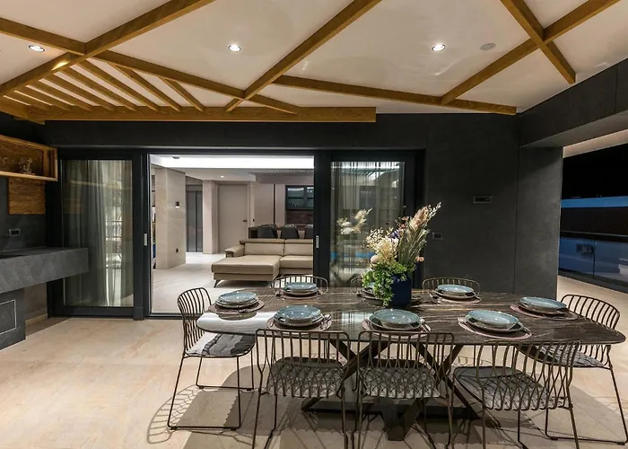 Rhapsody 1 Aurelia 1 * Makarska